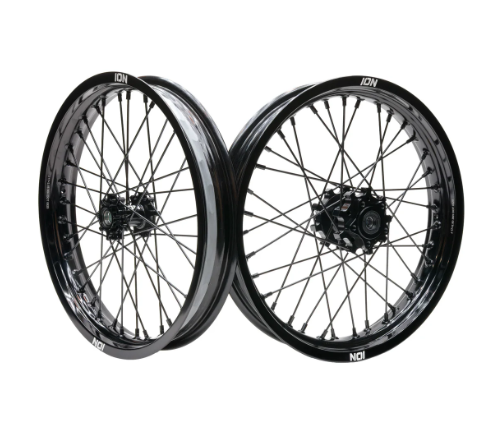 Artic Leopard XE Pro S 17" Supermoto Wheelset